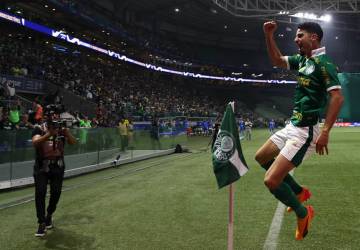 Com início fulminante no segundo tempo, Palmeiras bate Atlético Goianiense