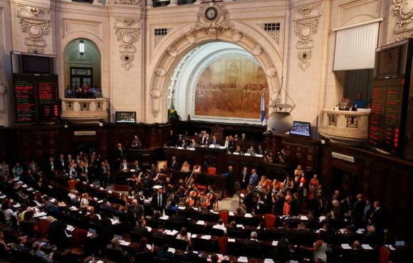 Alerj celebra 50 anos com visita teatralizada no Palácio Tiradentes